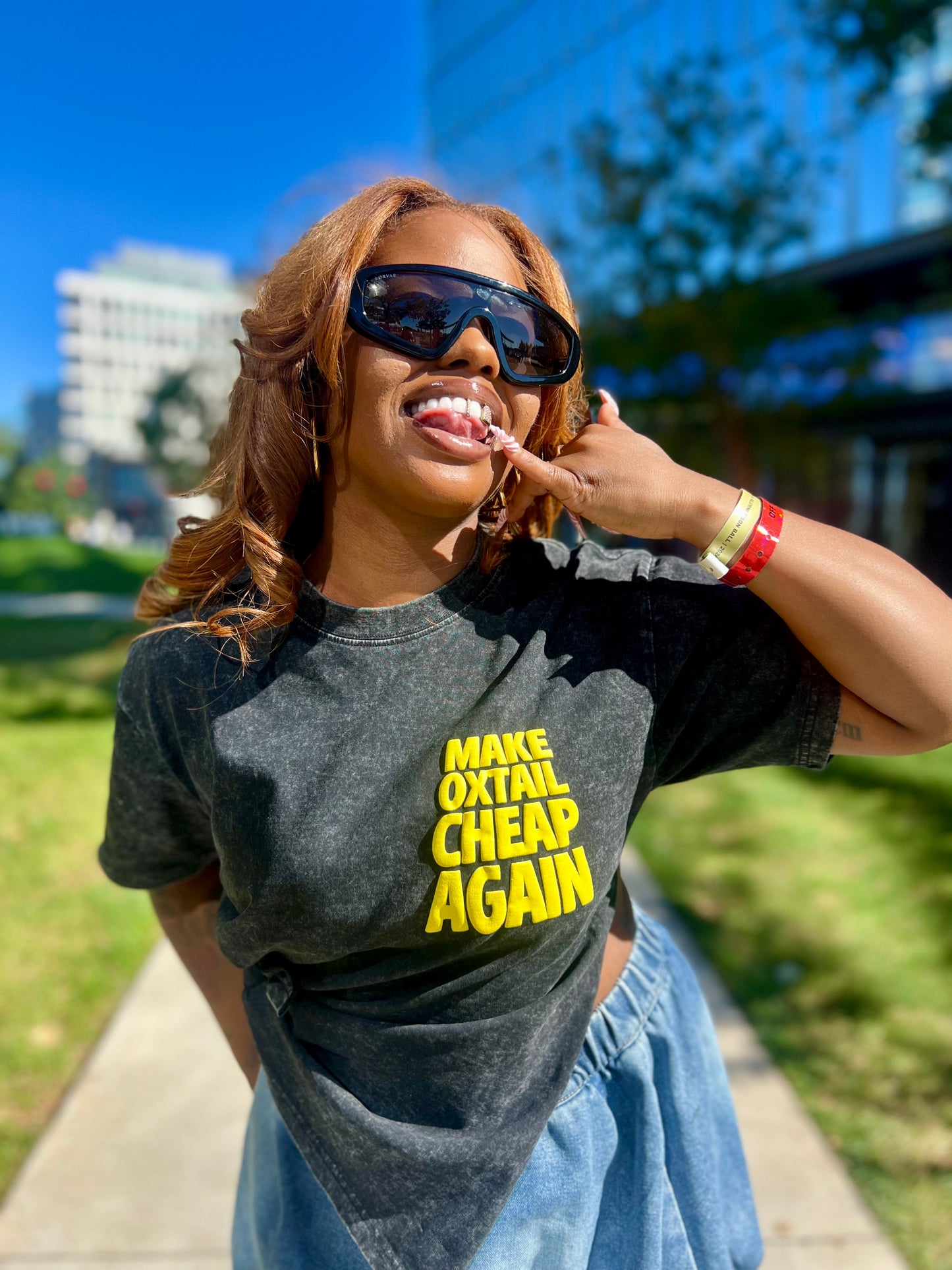 OXTAIL FOR SALE© MAKE OXTAIL CHEAP AGAIN - BLACK